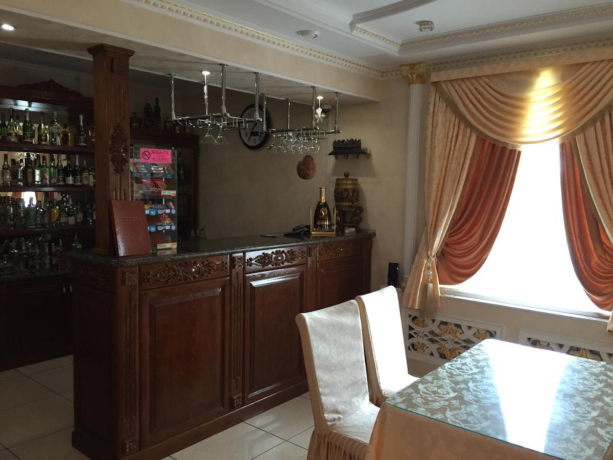 Hotel Oktan Kryve Ozero 外观 照片